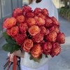 25 красно-желтых роз Боргат 50 см